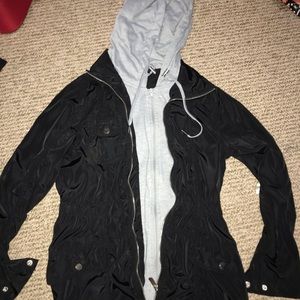 BLACK ANORAK JACKET